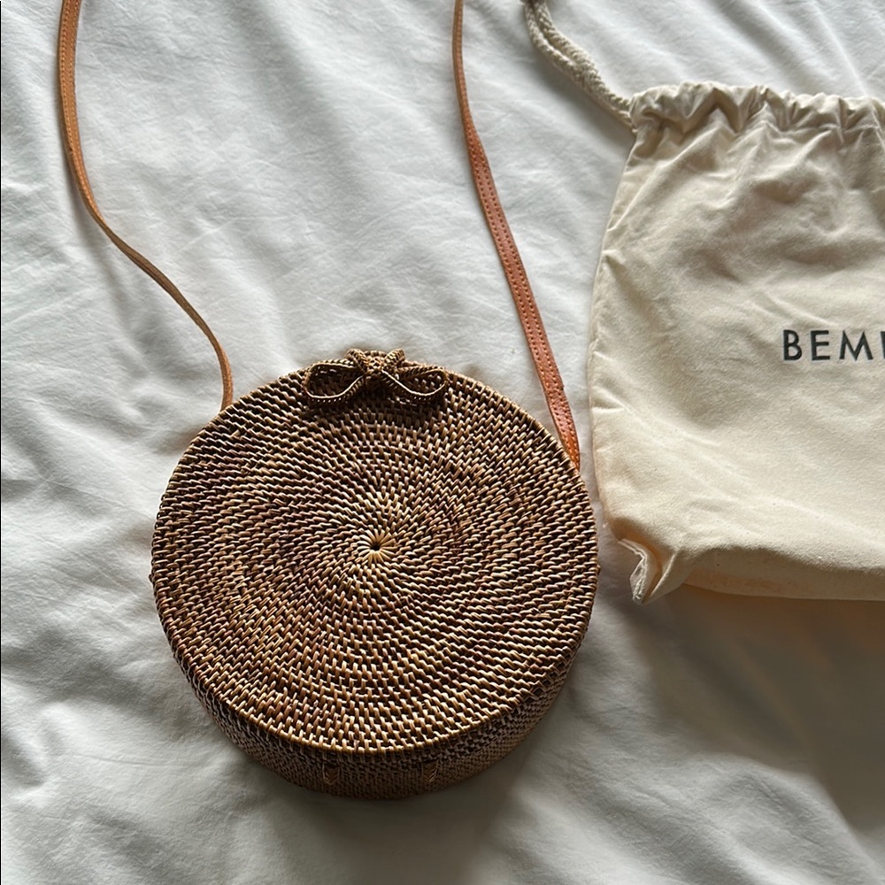 Rattan Round Crossbody Bag - Brown